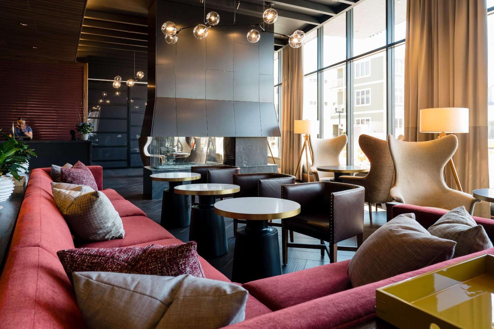 Cambria Hotel Boston ซอเมอร์วิลล์ ภายนอก รูปภาพ