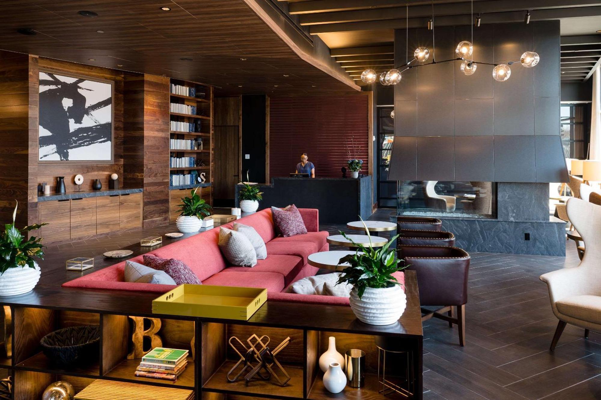 Cambria Hotel Boston ซอเมอร์วิลล์ ภายนอก รูปภาพ