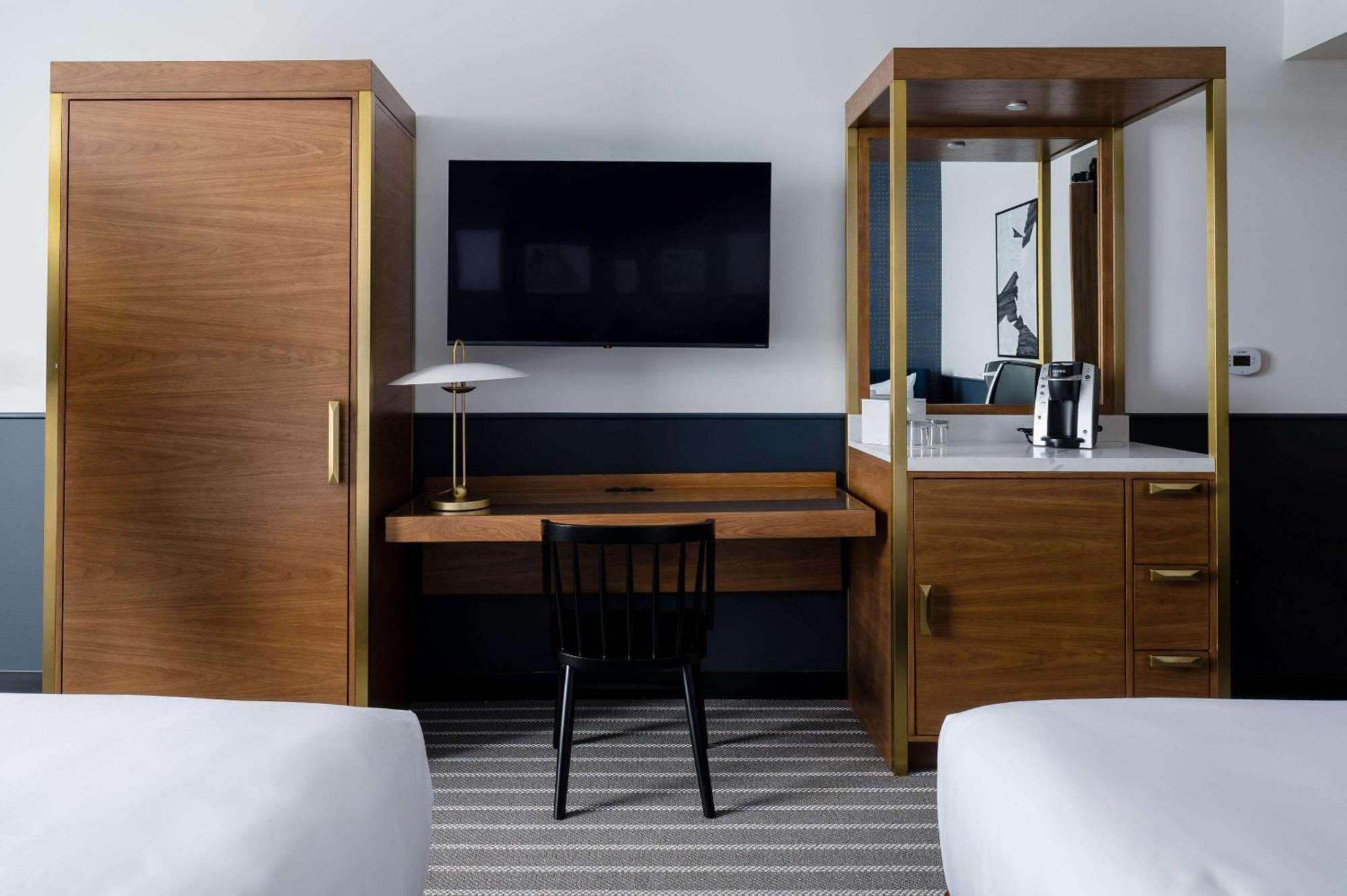 Cambria Hotel Boston ซอเมอร์วิลล์ ภายนอก รูปภาพ